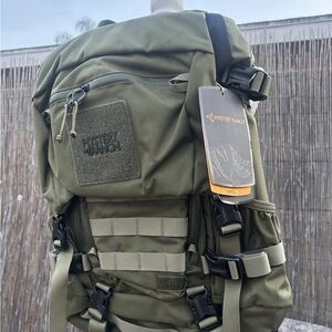 Mystery Ranch Blitz 35 Hunting Backpack FOREST Green Military Mens Sm/Med NWT